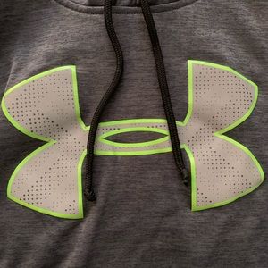 Under Armour Hoodie